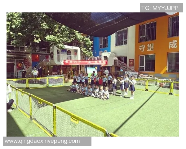 幼儿园足球特色教育探索促进孩子身心发展与团队合作能力提升